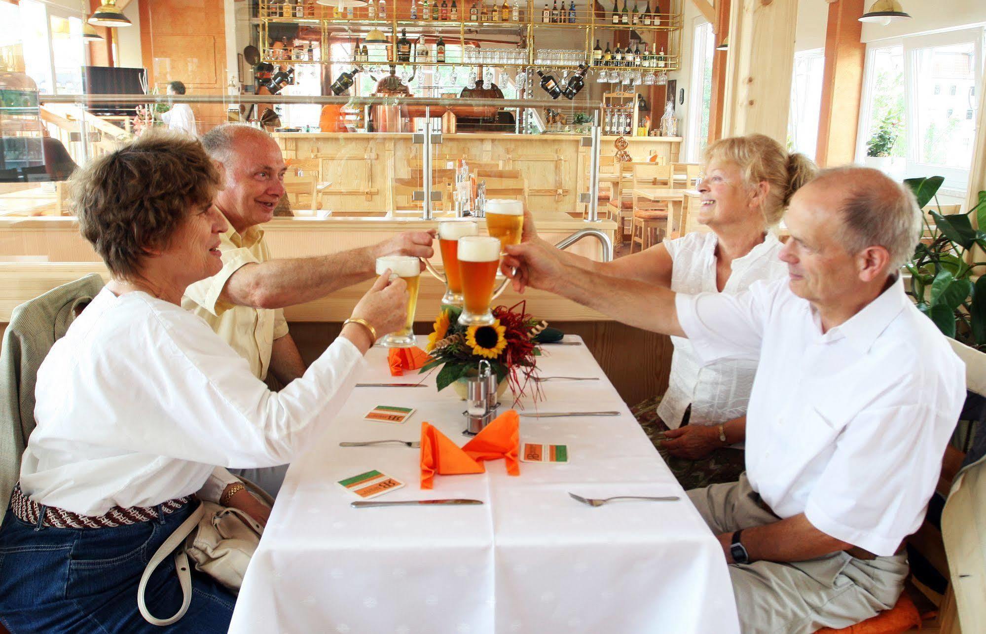 Hotel Am Brauhaus ヴァーレン エクステリア 写真