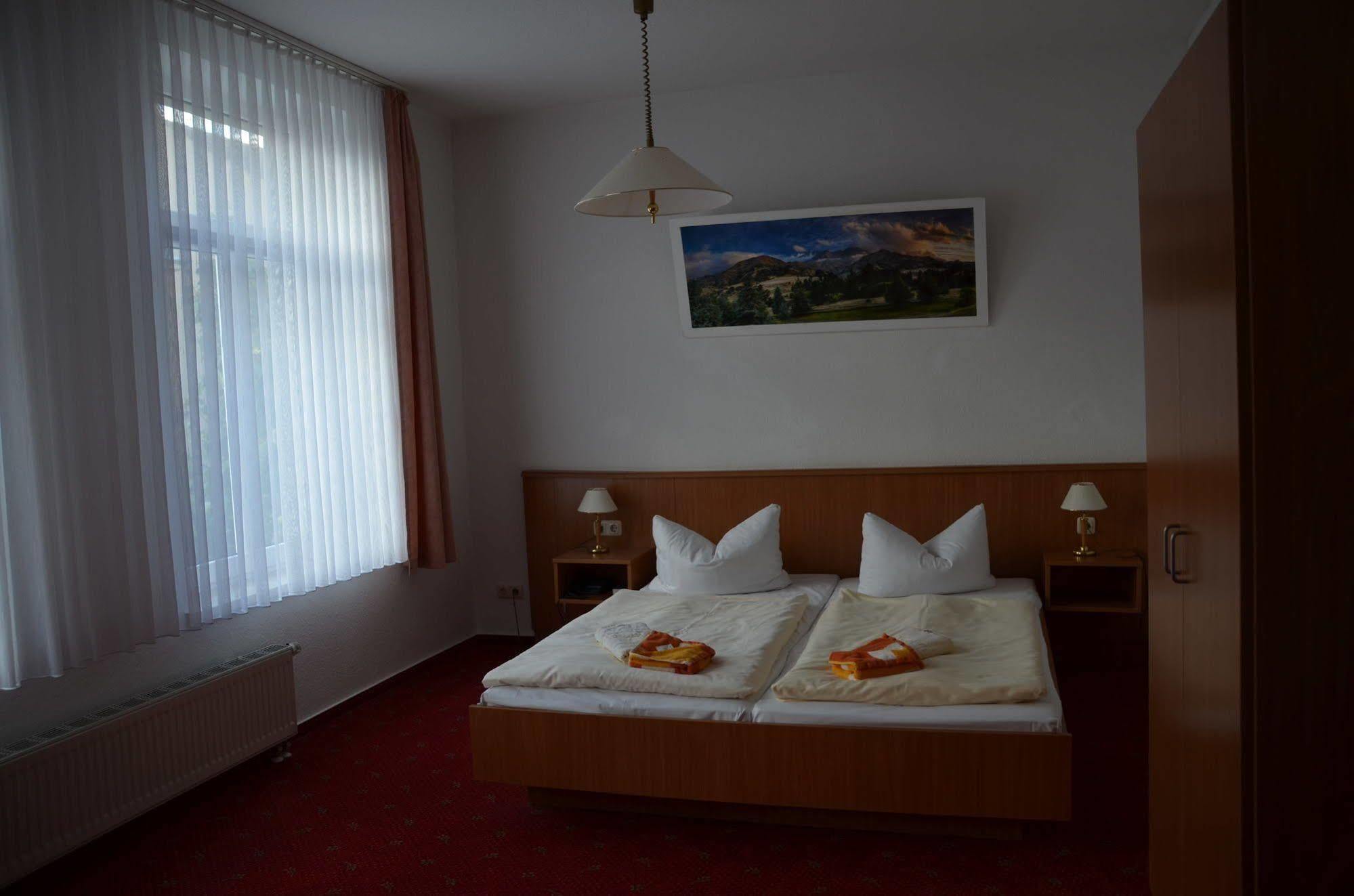 Hotel Am Brauhaus ヴァーレン エクステリア 写真